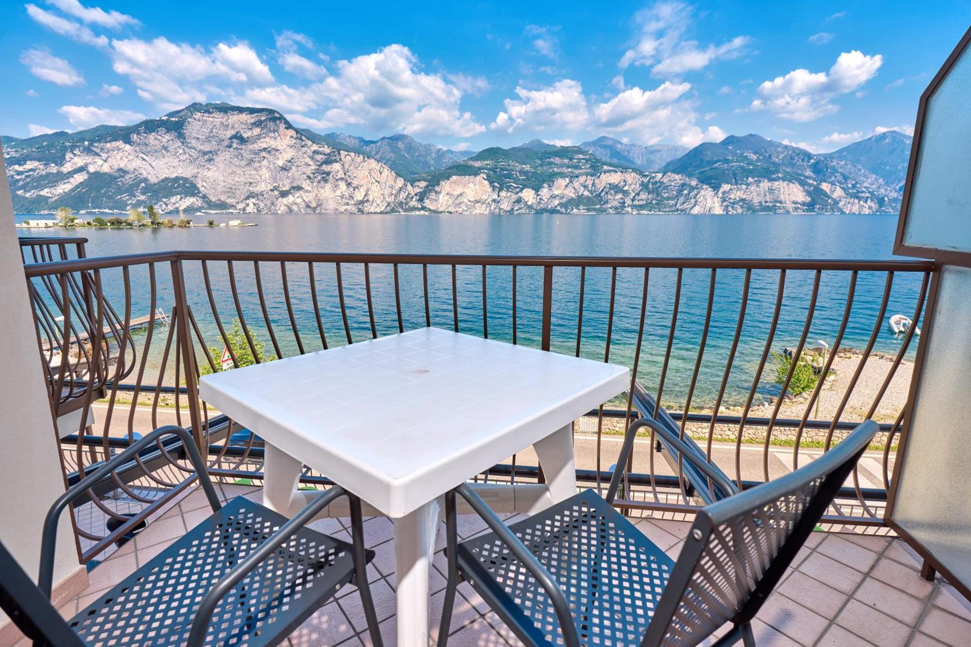 Locanda Bellavista Food&Rooms Malcesine Ngoại thất bức ảnh